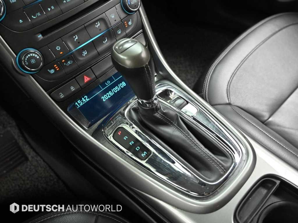 CHEVROLET Malibu — photo 09