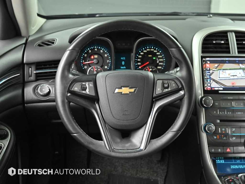 CHEVROLET Malibu — photo 13