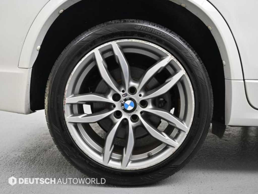 BMW X3 — photo 05