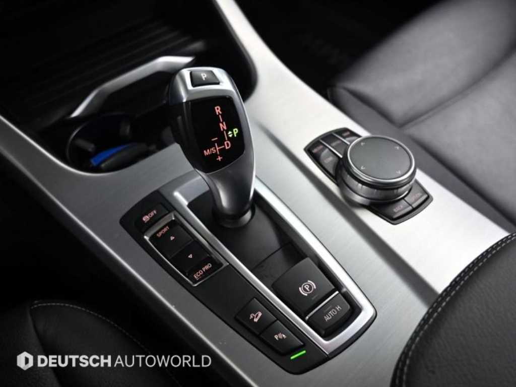BMW X3 — photo 09
