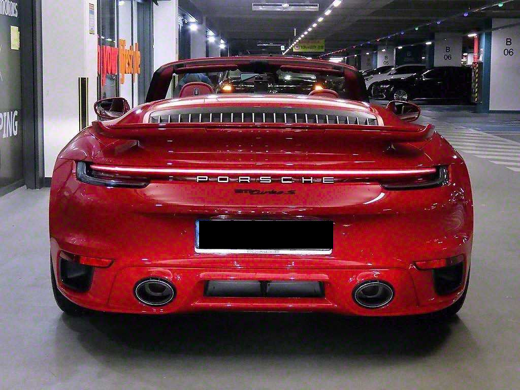 Porsche 911 — photo 05