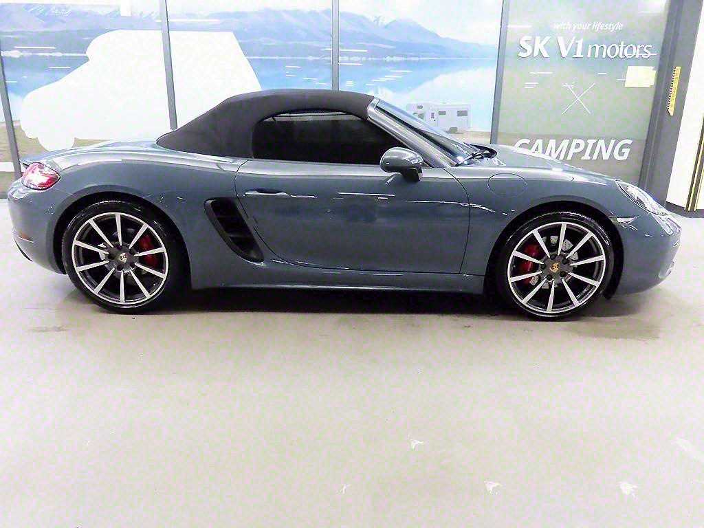 Porsche 718 — photo 03