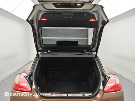 Porsche Panamera — photo 19