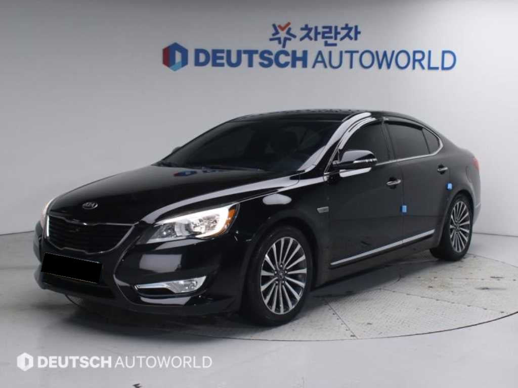 Kia K7 — photo 01