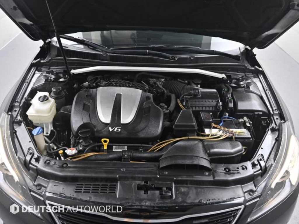 Kia K7 — photo 06
