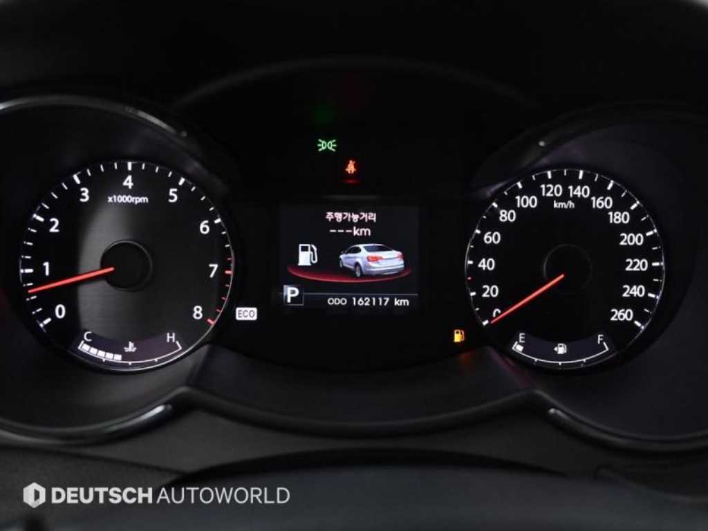 Kia K7 — photo 08