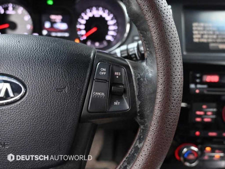 Kia K7 — photo 18