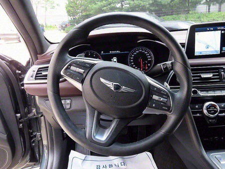 Genesis G70 — photo 08