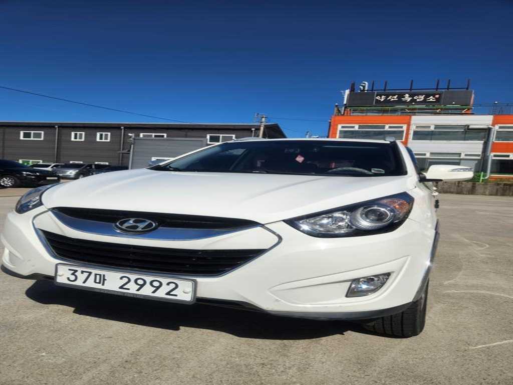 Hyundai Tucson — photo 01