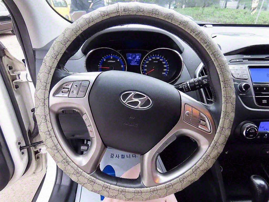 Hyundai Tucson — photo 08