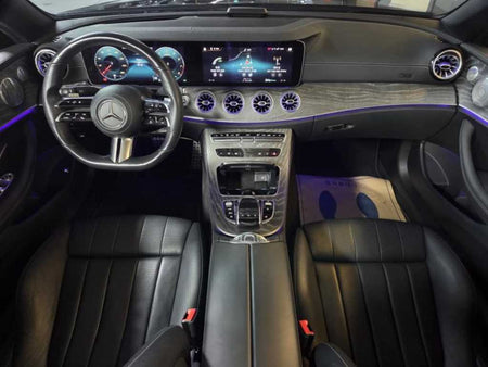 Mercedes-Benz E-Class — photo 08