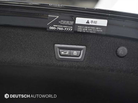 BMW 7-Series — photo 20