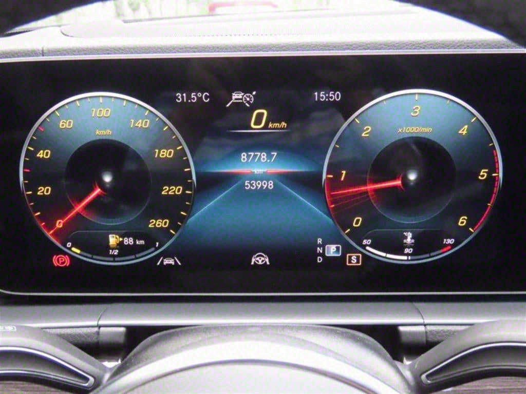 Mercedes-Benz GLE-Class — photo 05