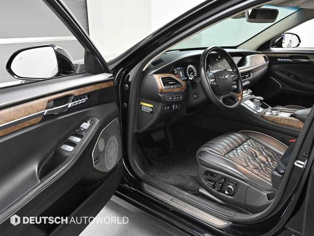 Genesis G90 — photo 11