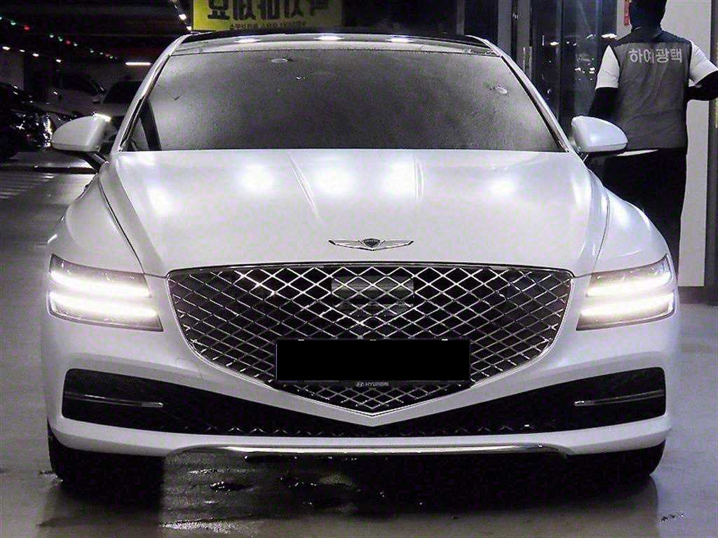 Genesis G80 — photo 02
