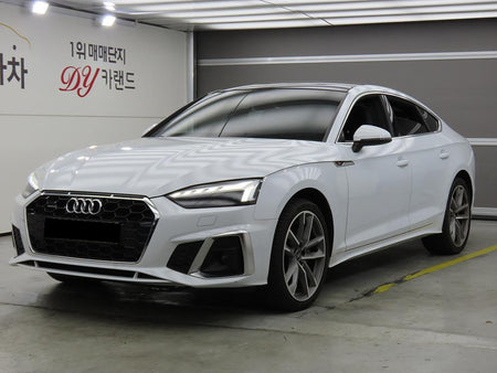 Audi A5 — photo 01