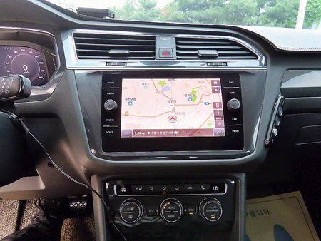 Volkswagen Tiguan — photo 12