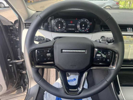 Land Rover Range Rover Evoque — photo 11