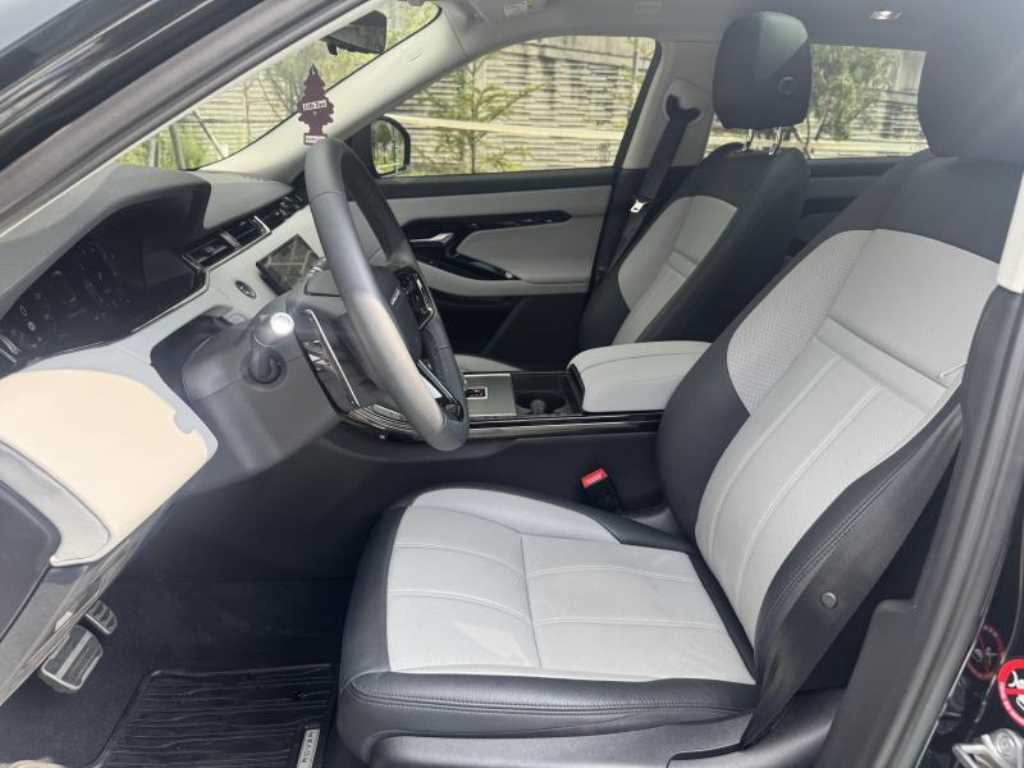 Land Rover Range Rover Evoque — photo 13