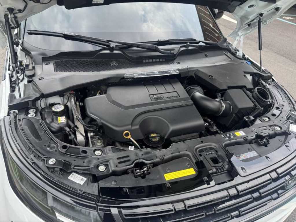 Land Rover Range Rover Evoque — photo 07