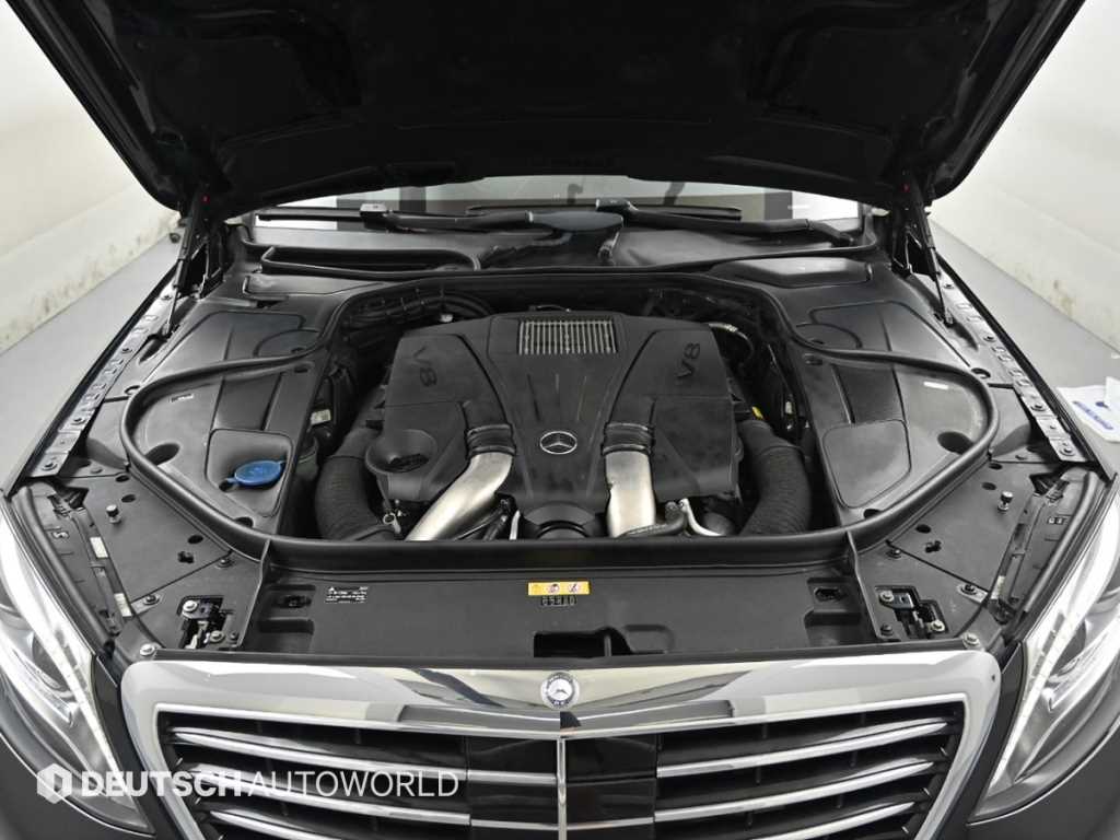 Mercedes-Benz S-Class — photo 06