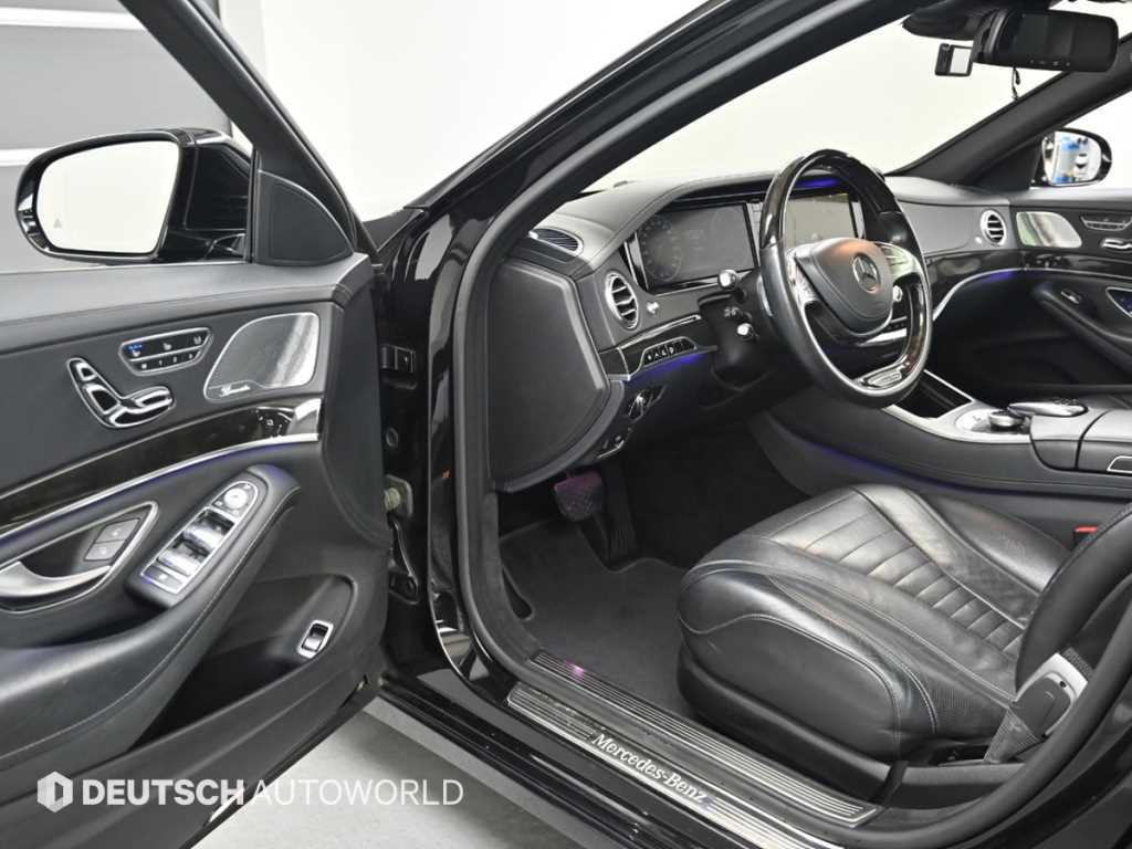 Mercedes-Benz S-Class — photo 11