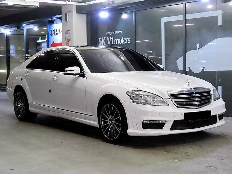 Mercedes-Benz S-Class — photo 01