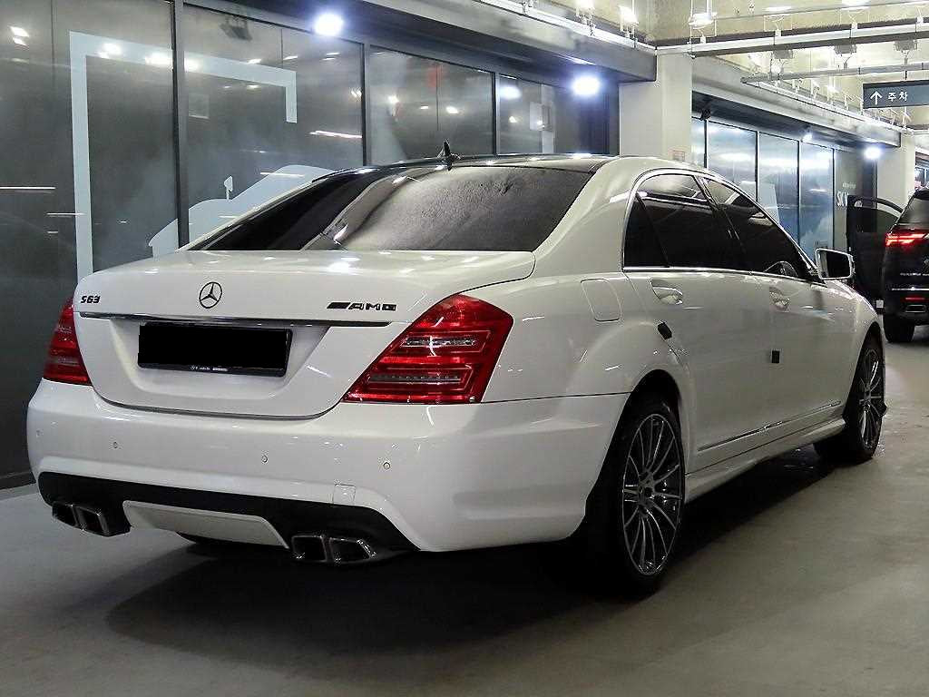 Mercedes-Benz S-Class — photo 04