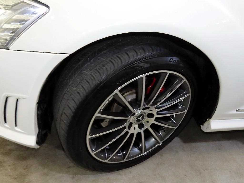 Mercedes-Benz S-Class — photo 20