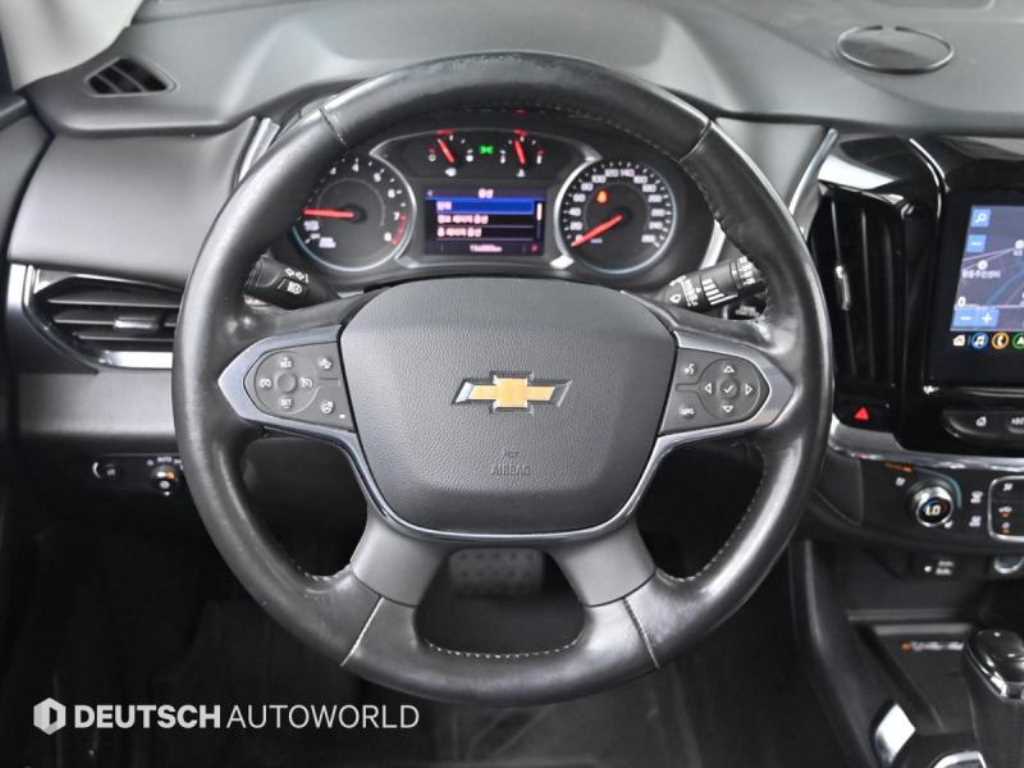 CHEVROLET Traverse — photo 06