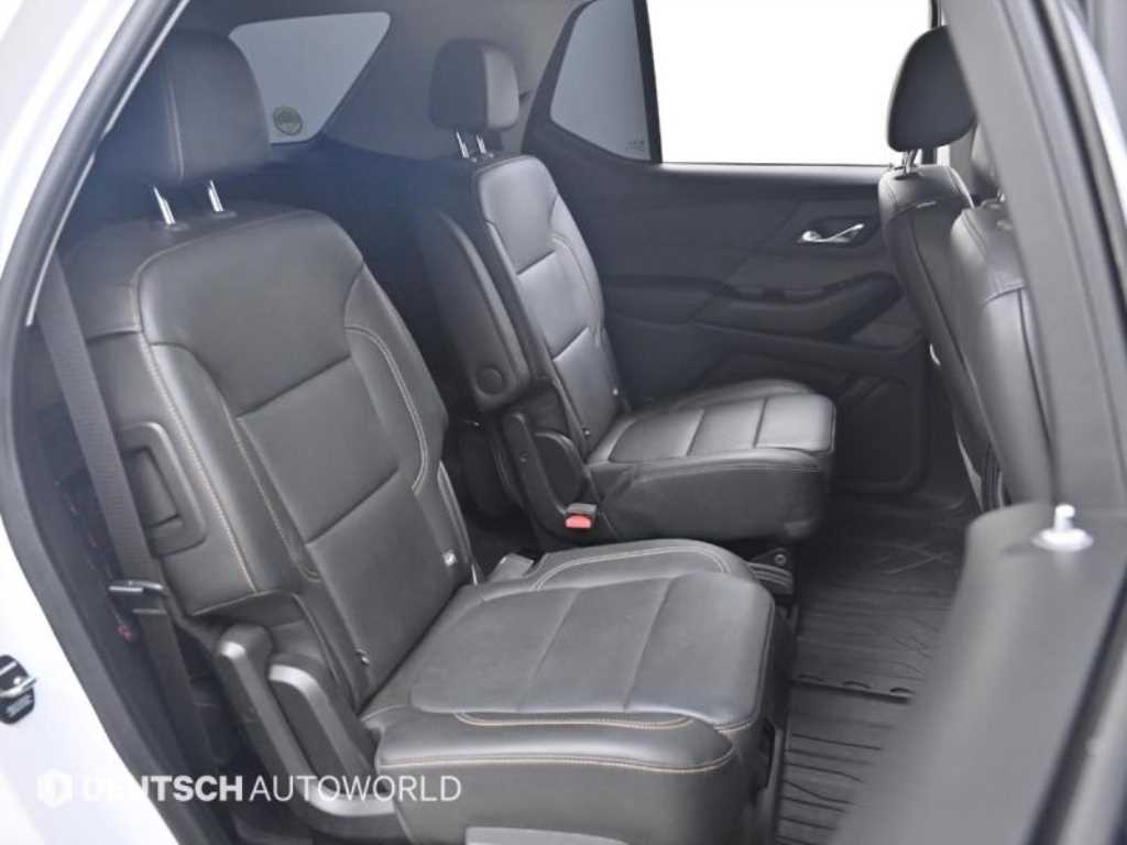 CHEVROLET Traverse — photo 13