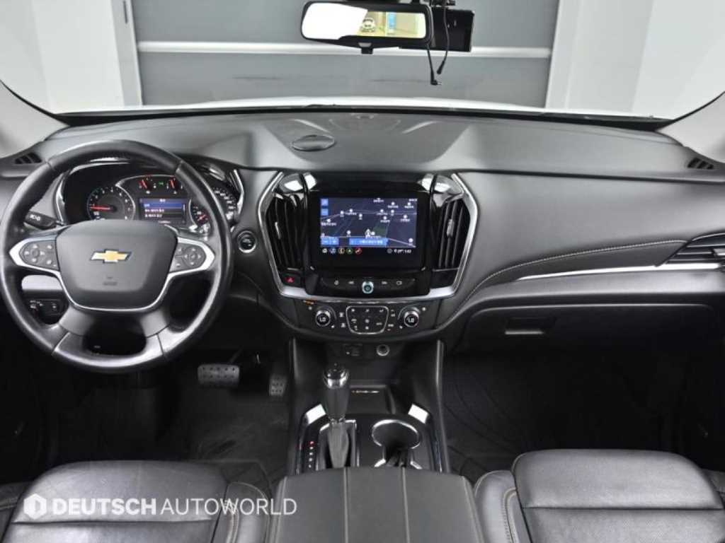 CHEVROLET Traverse — photo 14