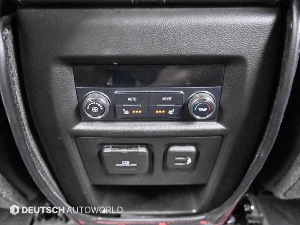 CHEVROLET Traverse — photo 15