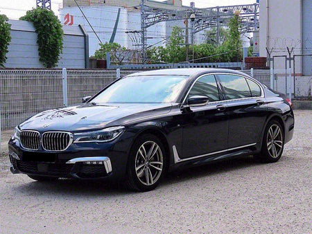 BMW 7-Series — photo 02