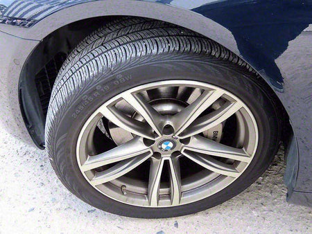 BMW 7-Series — photo 20