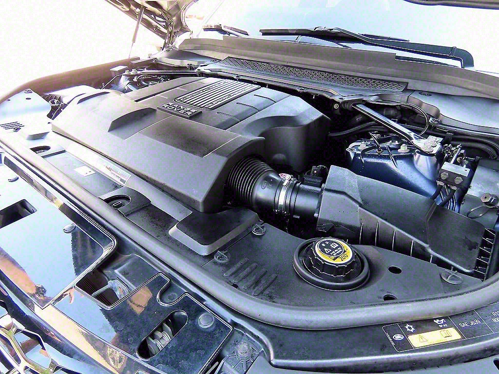 Land Rover Range Rover Sport — photo 19