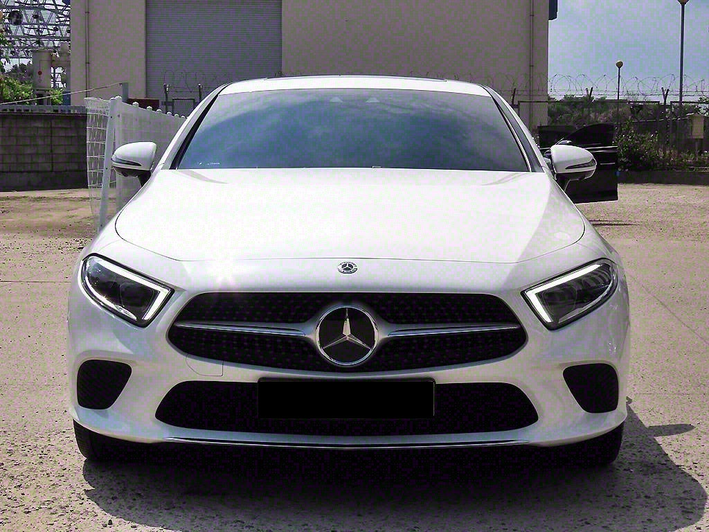 Mercedes-Benz CLS-Class — photo 01