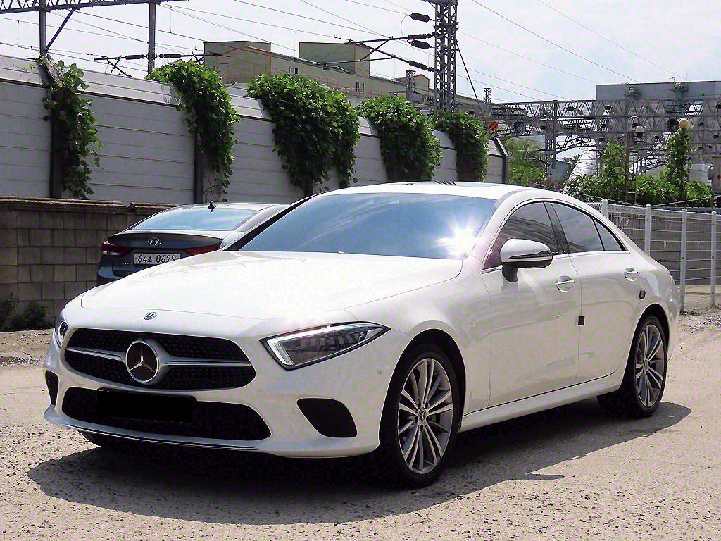 Mercedes-Benz CLS-Class — photo 02
