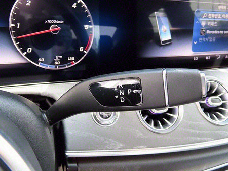 Mercedes-Benz CLS-Class — photo 11