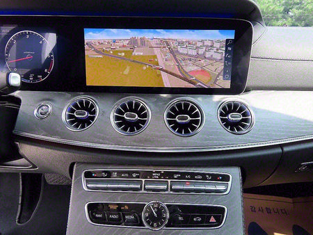 Mercedes-Benz CLS-Class — photo 13
