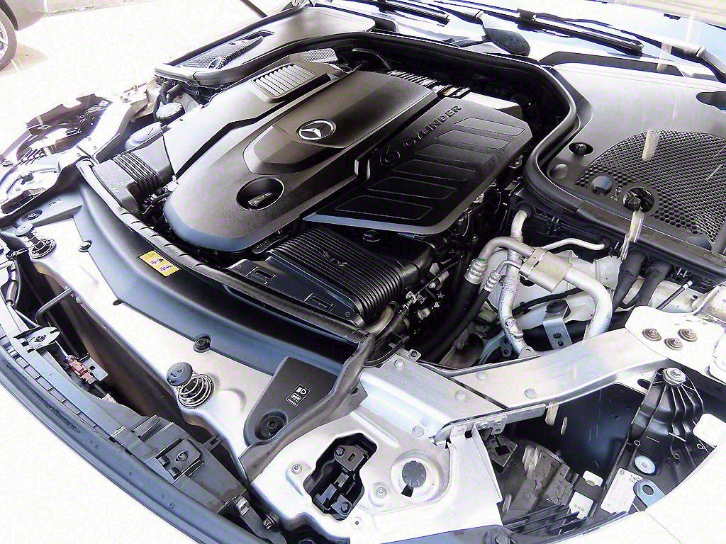 Mercedes-Benz CLS-Class — photo 19