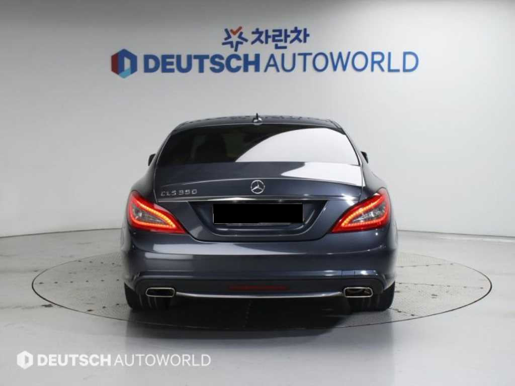 Mercedes-Benz CLS-Class — photo 04