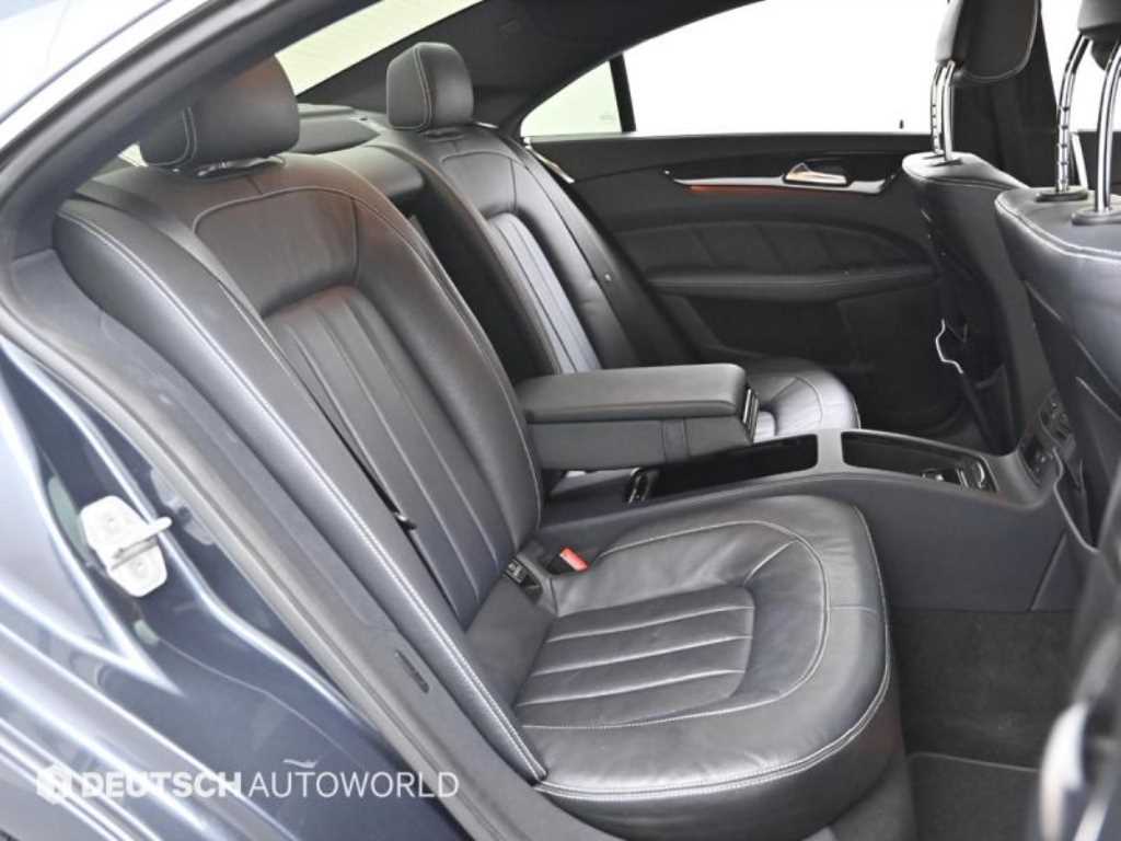 Mercedes-Benz CLS-Class — photo 12