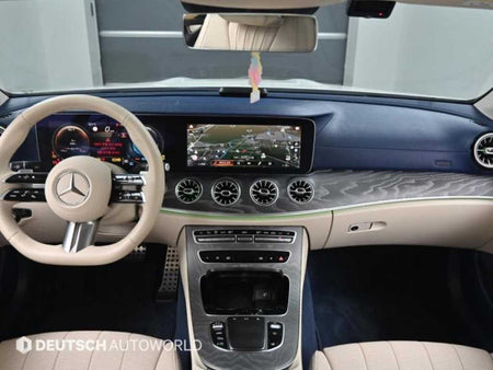 Mercedes-Benz E-Class — photo 07