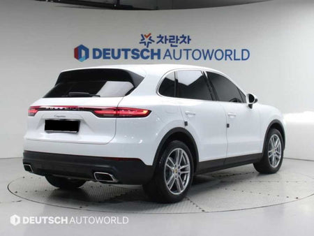 Porsche Cayenne — photo 02