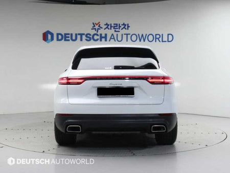 Porsche Cayenne — photo 04