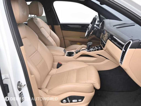 Porsche Cayenne — photo 10