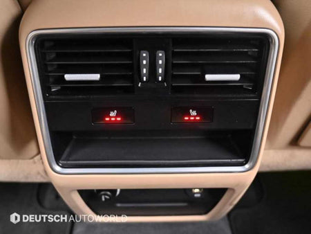 Porsche Cayenne — photo 16