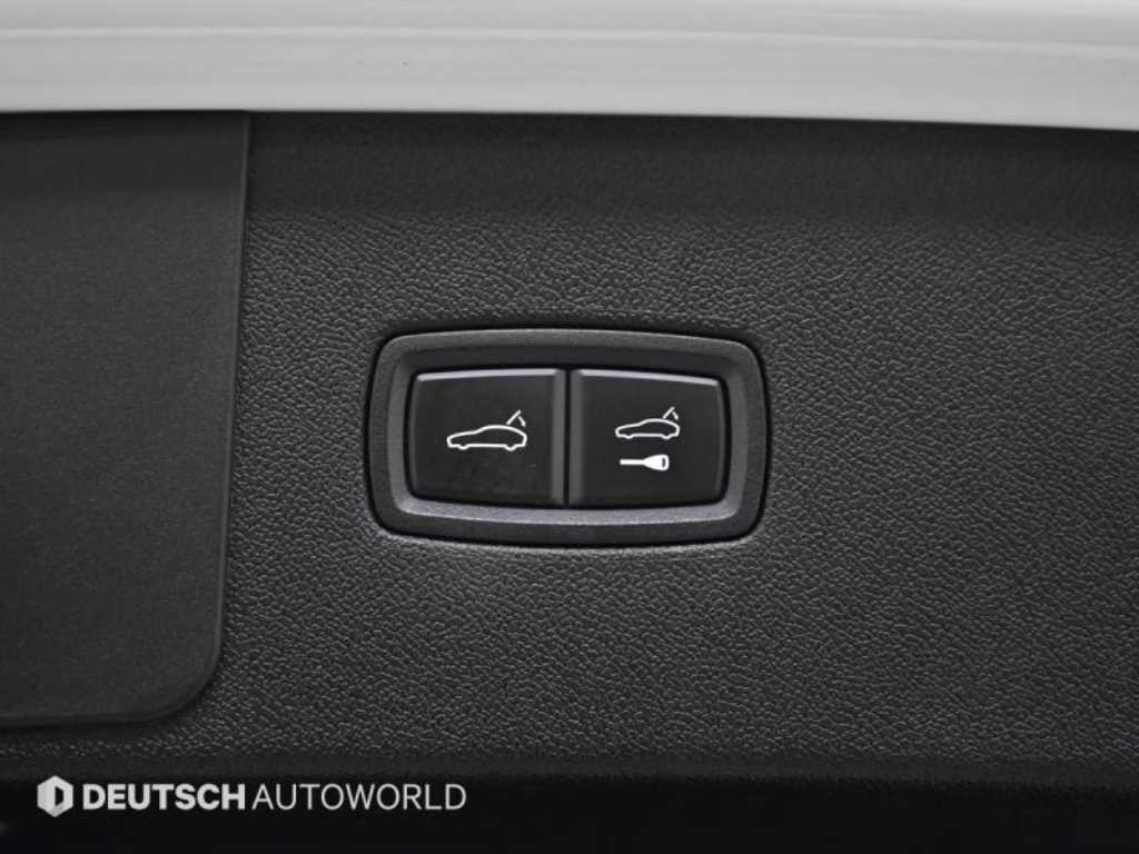 Porsche Cayenne — photo 20