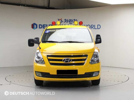 Hyundai Starex — photo 03